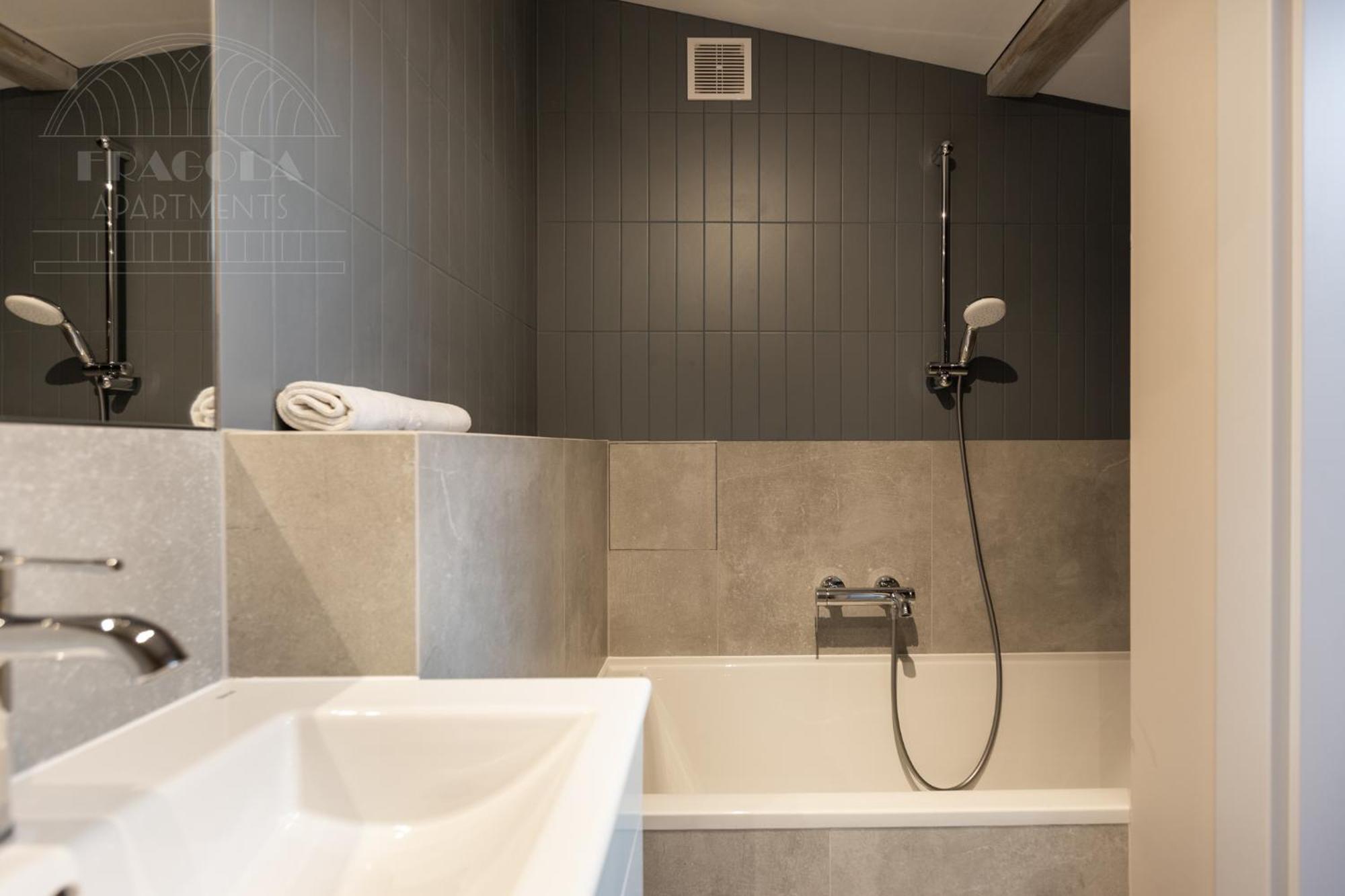 Spacious Apartment 11 Pax, Vistula River - Fragola Apartments Krakow Ngoại thất bức ảnh